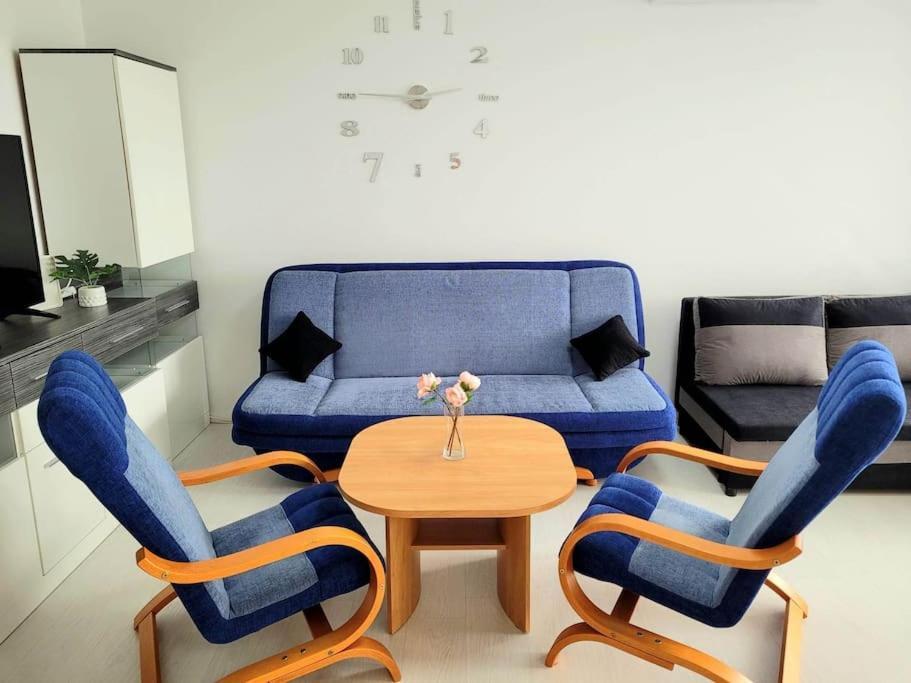 Apartment Sophie 3 Rooms, 2 Bathrooms, 8 Persons Krasków Eksteriør bilde