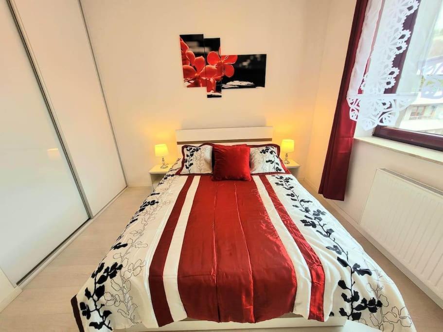 Apartment Sophie 3 Rooms, 2 Bathrooms, 8 Persons Krasków Eksteriør bilde